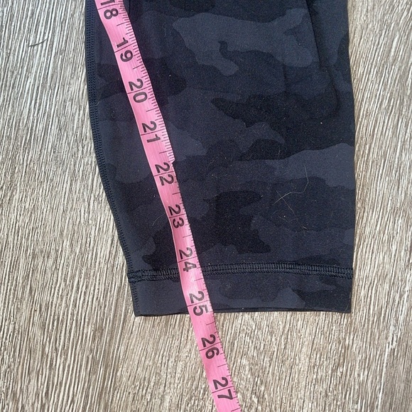 Lululemon Align Crop Incognito Camo Multi Grey Leggings Size 16 workout pants - Picture 7 of 7
